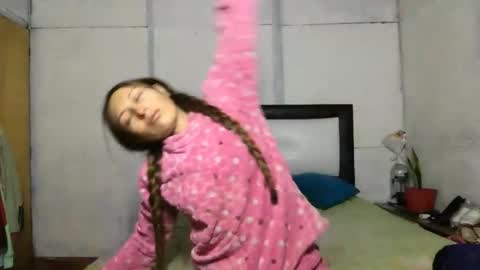 Snapshot of little_devil_diablita90 chatting on October 2025 10:46:02 AM Diablita online show from October 2025 10:46:02 AM