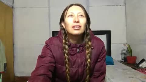 Snapshot of little_devil_diablita90 chatting on October 2025 12:22:02 PM Diablita online show from October 2025 12:22:02 PM