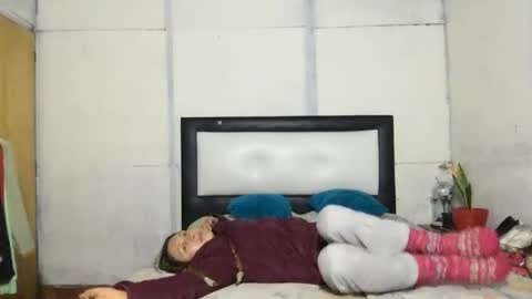 Snapshot of little_devil_diablita90 chatting on October 2025 11:03:01 AM Diablita online show from October 2025 11:03:01 AM