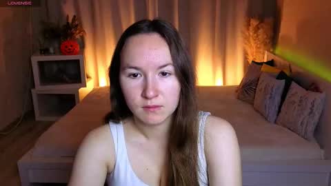Snapshot of little_doll_meow chatting on October 2025 02:44:01 AM Alexandra online show from October 2025 02:44:01 AM