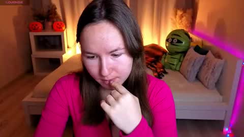 Snapshot of little_doll_meow chatting on November 2025 02:55:02 AM Alexandra online show from November 2025 02:55:02 AM