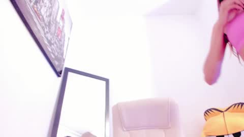 Help me reach 100 likes online show from March 2025 10:24:02 PM