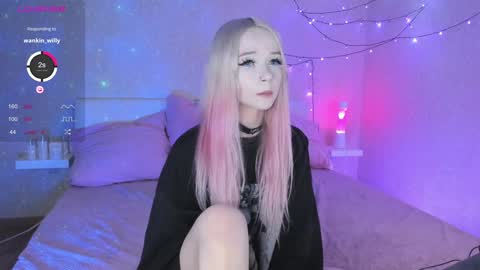 Snapshot of little_misaki chatting on December 2024 07:17:01 PM Maria online show from December 2024 07:17:01 PM