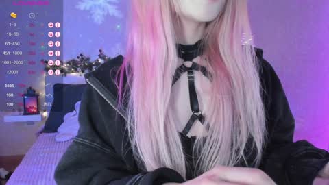 Snapshot of little_misaki chatting on December 2024 02:14:02 AM Maria online show from December 2024 02:14:02 AM