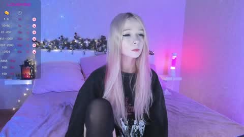 Snapshot of little_misaki chatting on January 2025 10:07:02 PM Maria online show from January 2025 10:07:02 PM