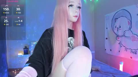 Snapshot of little_misaki chatting on September 2025 07:40:02 PM Maria online show from September 2025 07:40:02 PM