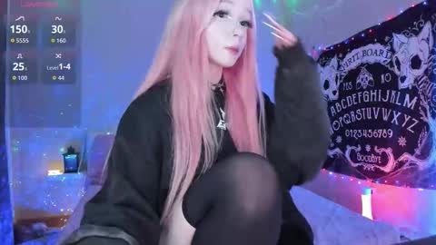 Snapshot of little_misaki chatting on October 2025 10:06:02 PM Maria online show from October 2025 10:06:02 PM