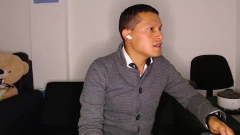 Manu online show from November 2025 03:29:01 AM