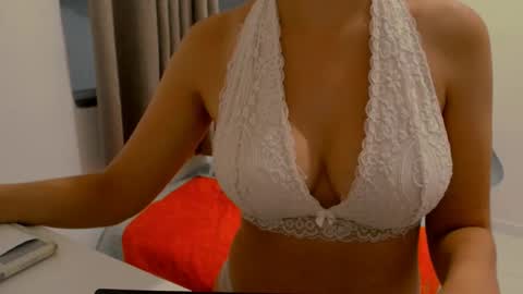 LittleDream20 online show from October 2025 09:00:02 AM