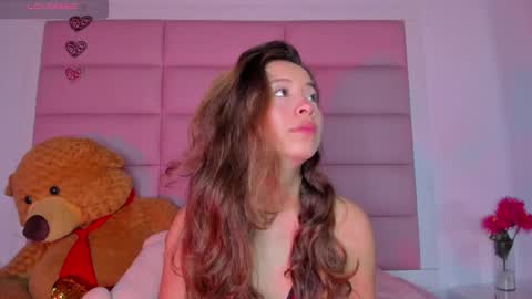 littlee_emma_ online show from January 2025 03:18:01 AM