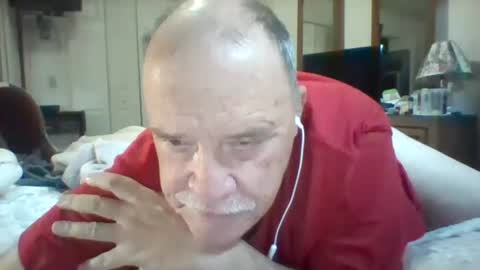 littlekenny1951 online show from October 2025 08:42:02 PM