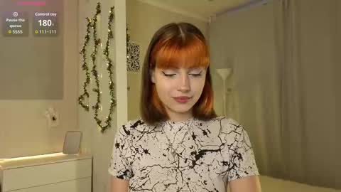 Bella online show from October 2025 03:47:02 AM