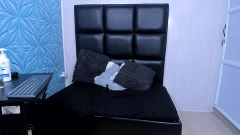 PARKER online show from January 2025 06:29:02 PM