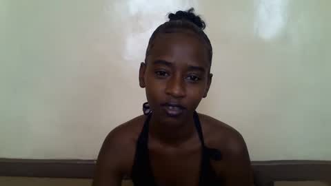 Snapshot of littlesandie chatting on December 2024 06:46:02 AM littlesandie online show from December 2024 06:46:02 AM