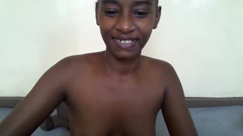 Snapshot of littlesandie chatting on January 2025 05:15:02 AM littlesandie online show from January 2025 05:15:02 AM