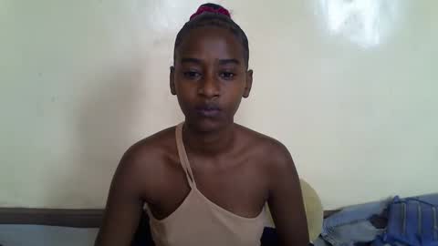 Snapshot of littlesandie chatting on February 2025 05:48:02 AM littlesandie online show from February 2025 05:48:02 AM