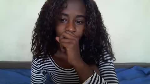 littlesandie online show from October 2025 05:26:02 AM