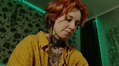 Snapshot of littlespacemouse chatting on February 2025 04:44:01 PM Niki free tg channel with some photos gifs and info about streams online show from February 2025 04:44:01 PM