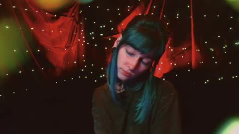 Snapshot of littlespacemouse chatting on November 2025 03:58:01 PM Niki free tg channel with some photos gifs and info about streams online show from November 2025 03:58:01 PM