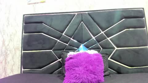 Snapshot of littlesussyy chatting on September 2025 11:48:01 AM Sussy online show from September 2025 11:48:01 AM