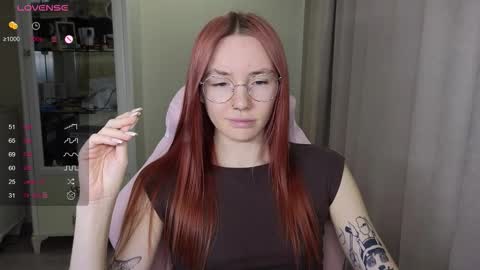 Snapshot of littlevildevil chatting on October 2025 10:49:02 AM Eliana online show from October 2025 10:49:02 AM