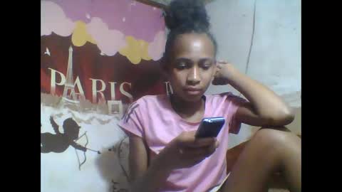 Snapshot of littleyanah chatting on September 2025 10:30:01 AM yanah online show from September 2025 10:30:01 AM