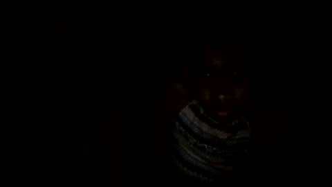 Snapshot of littleyanah chatting on September 2025 10:48:01 PM yanah online show from September 2025 10:48:01 PM