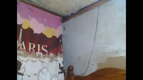 Snapshot of littleyanah chatting on September 2025 05:51:01 PM yanah online show from September 2025 05:51:01 PM