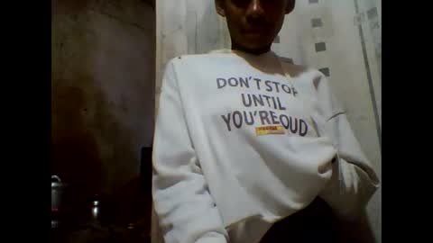 Snapshot of littleyanah chatting on October 2025 04:32:02 AM yanah online show from October 2025 04:32:02 AM