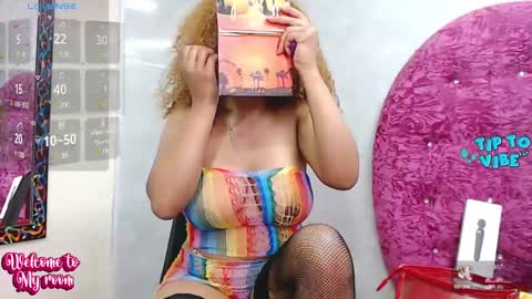 Litzy online show from February 2025 03:04:01 PM