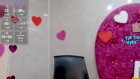 Litzy online show from February 2025 03:27:01 PM