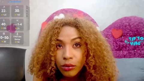 Litzy online show from September 2025 03:56:02 PM