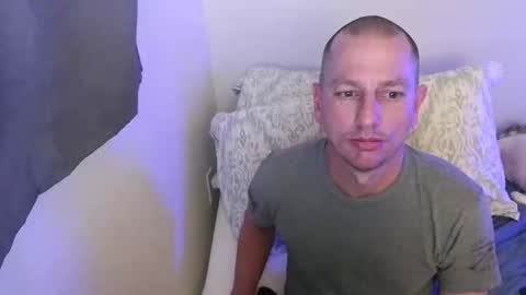 Snapshot of livinlife4now25 chatting on December 2025 11:23:02 PM livinlife4now25 online show from December 2025 11:23:02 PM