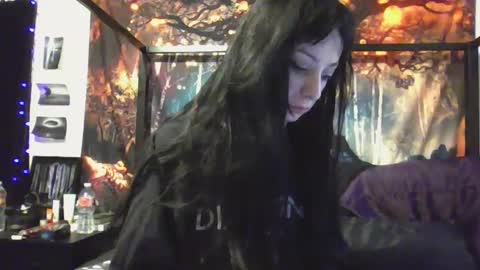 Snapshot of livmirage chatting on January 2025 05:18:01 PM Liv Mirage online show from January 2025 05:18:01 PM