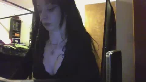 Snapshot of livmirage chatting on February 2025 05:38:01 AM Liv Mirage online show from February 2025 05:38:01 AM