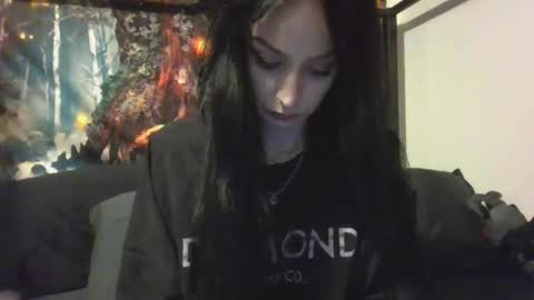 Snapshot of livmirage chatting on March 2025 03:40:01 AM Liv Mirage online show from March 2025 03:40:01 AM