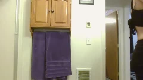 Snapshot of livmirage chatting on March 2025 02:19:02 AM Liv Mirage online show from March 2025 02:19:02 AM