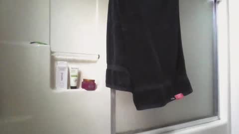 Snapshot of livmirage chatting on March 2025 04:14:02 PM Liv Mirage online show from March 2025 04:14:02 PM