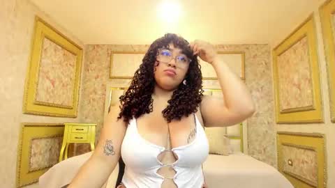 LIZA online show from September 2025 08:12:02 PM