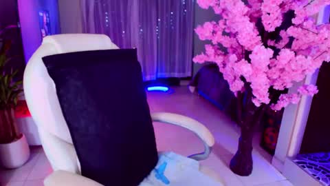 Snapshot of lizagothdoll chatting on October 2025 11:13:02 PM Liza Goth online show from October 2025 11:13:02 PM