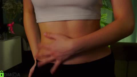 Sunnheart online show from December 2024 09:02:02 PM