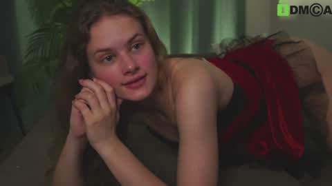 Sunnheart online show from December 2024 07:55:01 PM