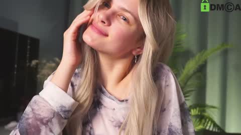 Sunnheart online show from January 2025 07:20:02 PM