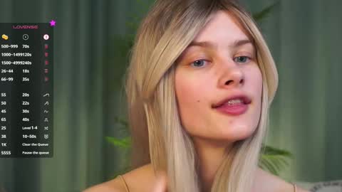 Sunnheart online show from March 2025 06:11:01 PM