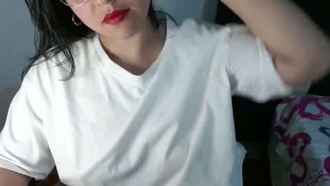 Snapshot of lizbodu chatting on November 2025 01:49:02 AM Lizze Bodu 3 online show from November 2025 01:49:02 AM