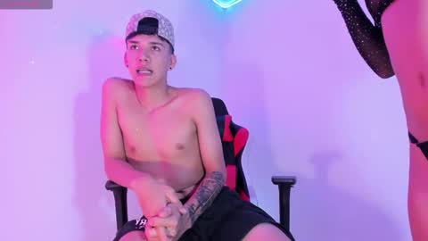 Snapshot of lizz_evans7 chatting on November 2025 06:46:01 AM Lizz online show from November 2025 06:46:01 AM