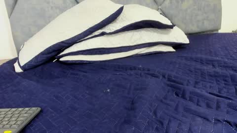 lizz_luna online show from January 2025 06:45:02 PM