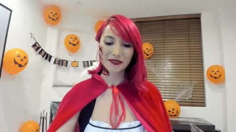 Snapshot of lizzdoux chatting on November 2025 01:40:01 AM lizzdoux online show from November 2025 01:40:01 AM