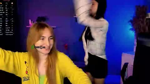 lizzie_boom online show from October 2025 07:00:02 AM