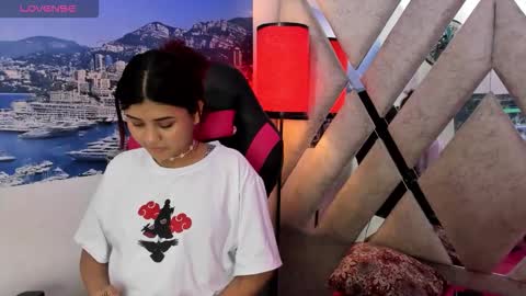 Snapshot of lizzy_sweet2 chatting on November 2025 03:30:02 AM lizzy_sweet2 online show from November 2025 03:30:02 AM